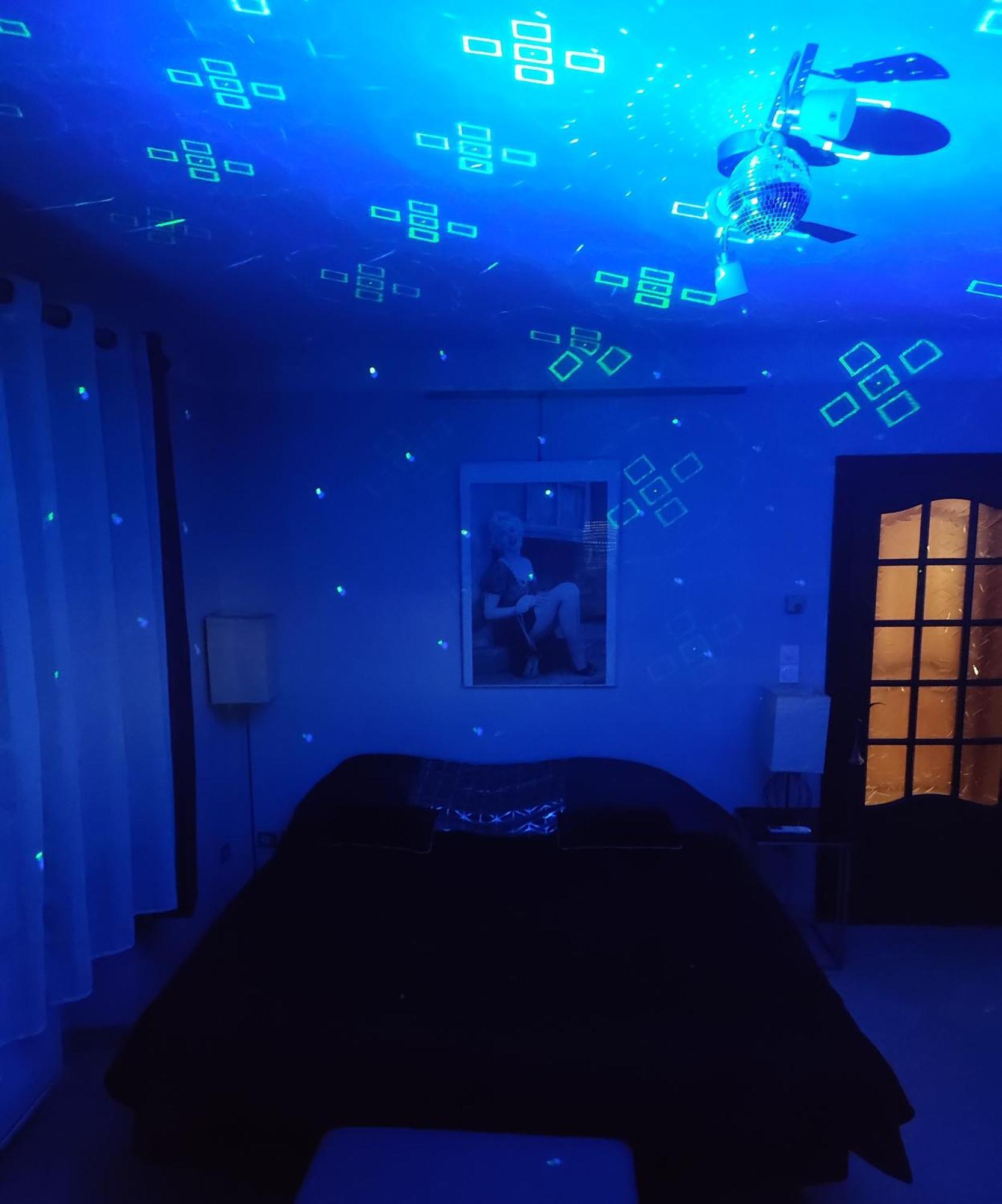 Paradis Love Room Crehange Exteriör bild